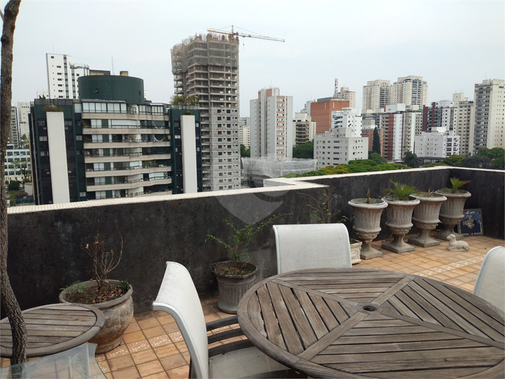 Foto REO607377
