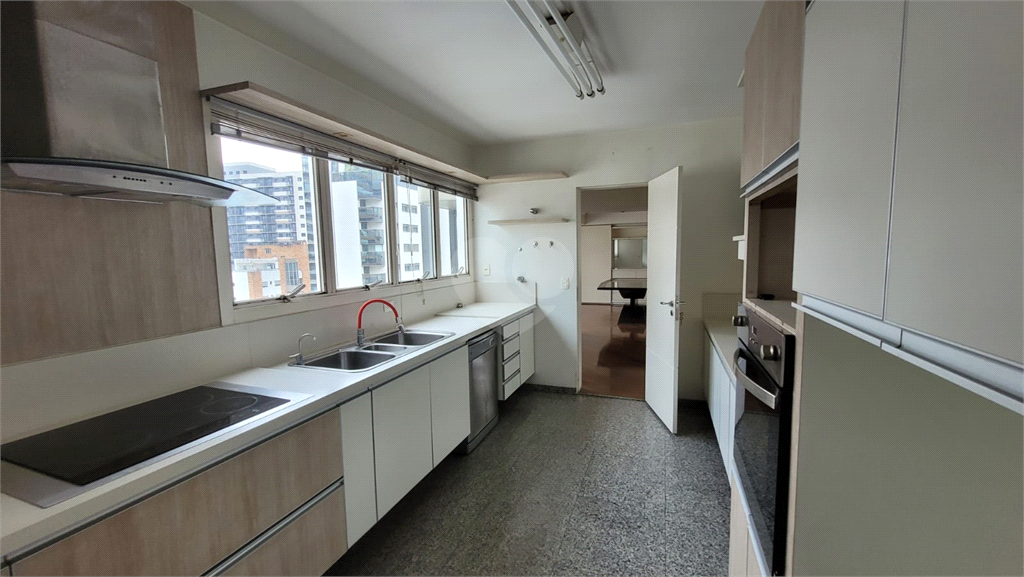 Venda Apartamento São Paulo Campo Belo REO608107 23