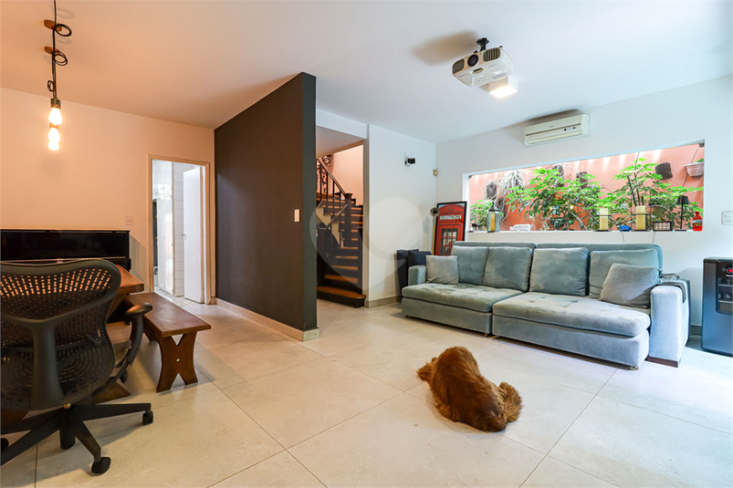 Foto REO6083