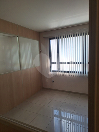 Foto REO609589