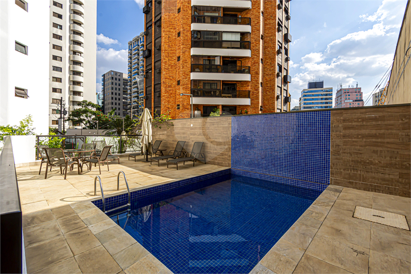 Foto REO609904