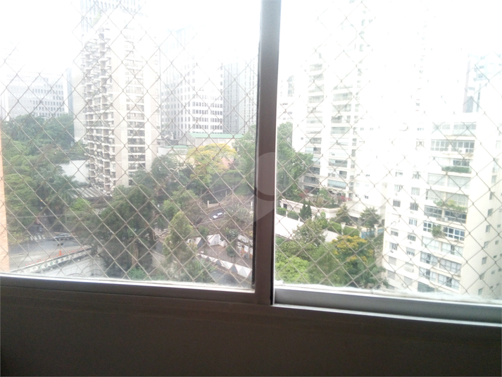 Foto REO611299
