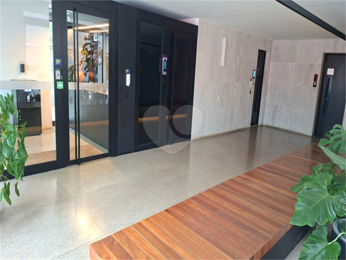 Foto REO611370