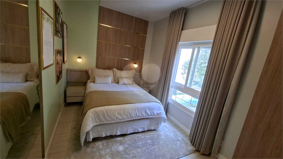 Foto REO611370