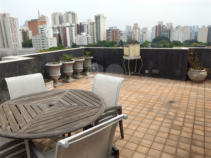 Foto REO612052