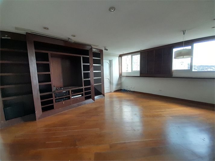 Foto REO612622