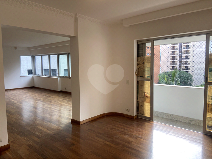 Foto REO612831