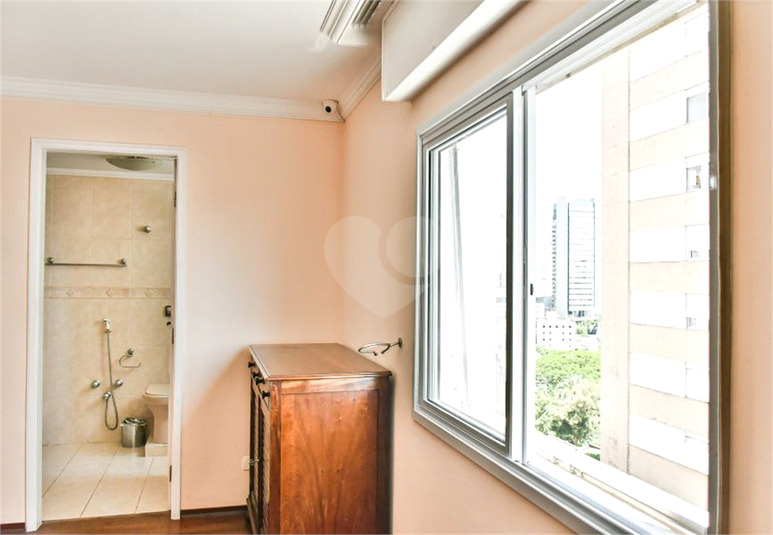 Foto REO612956
