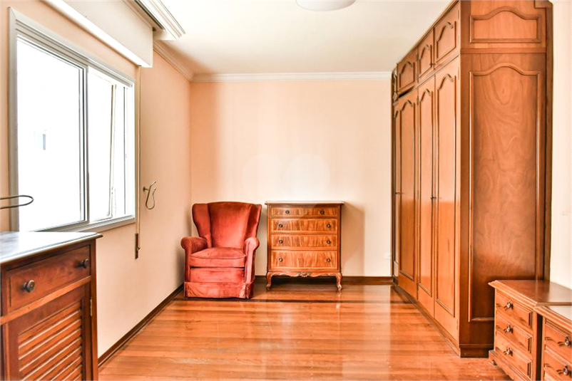 Foto REO612956
