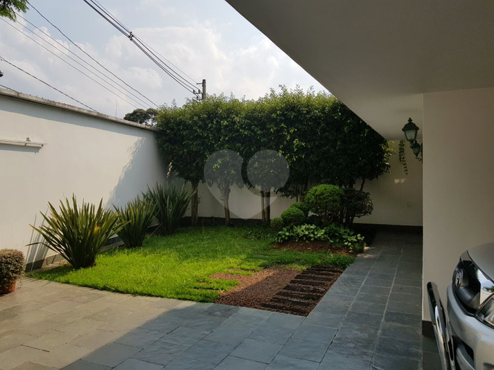 Foto REO6132