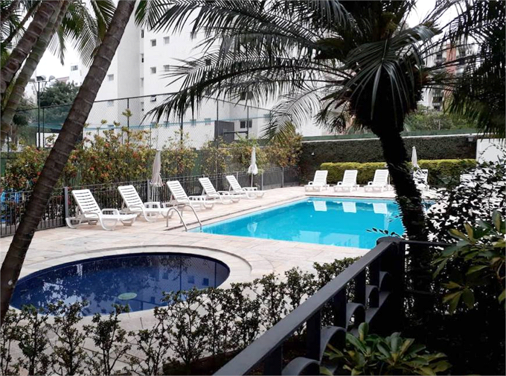 Venda Apartamento São Paulo Real Parque REO613396 17