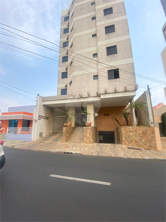 Venda Apartamento São Carlos Centro REO613446 27