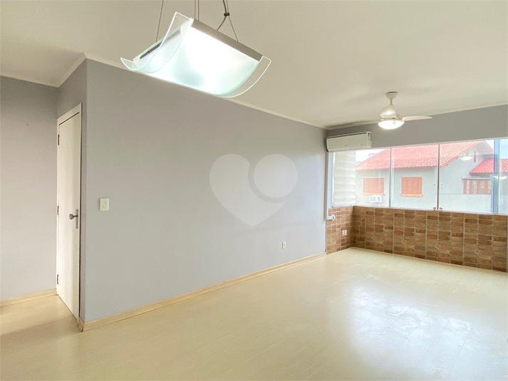 Foto REO613462