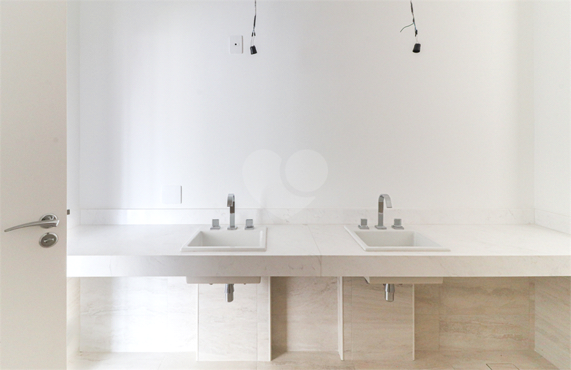 Venda Apartamento São Paulo Vila Olímpia REO613640 11