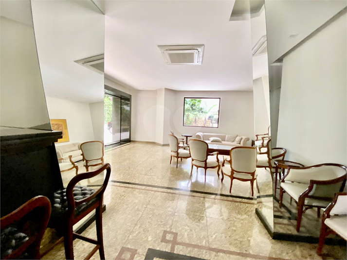 Foto REO613660