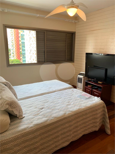 Venda Apartamento São Paulo Moema REO613908 19