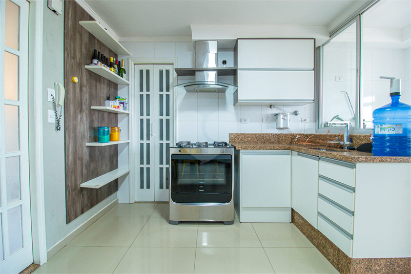 Foto REO614121
