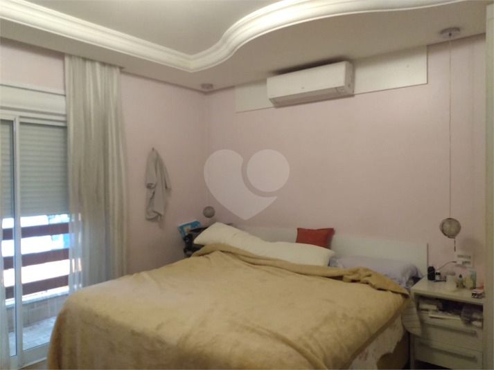 Foto REO614819