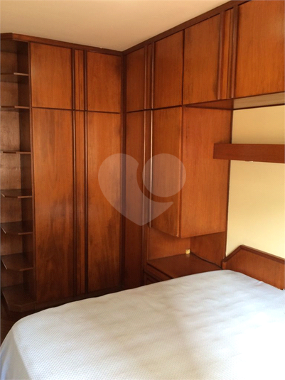 Foto REO615031