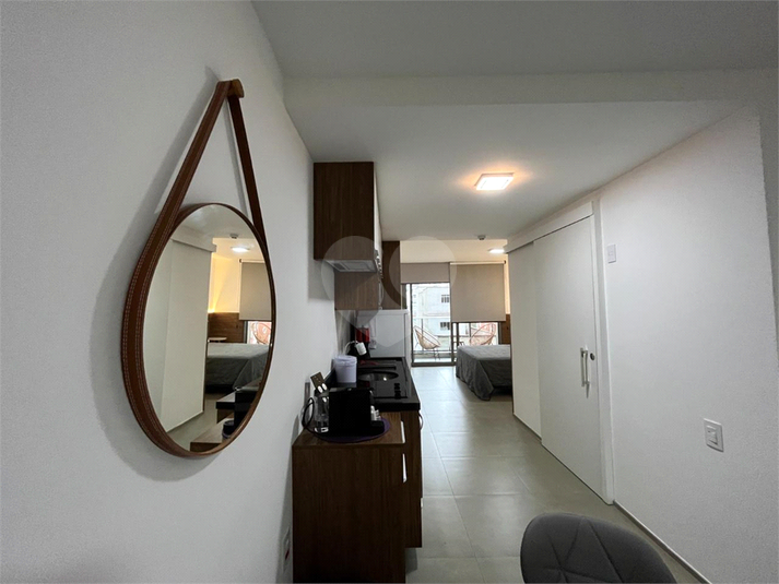 Venda Apartamento São Paulo Consolação REO615316 3