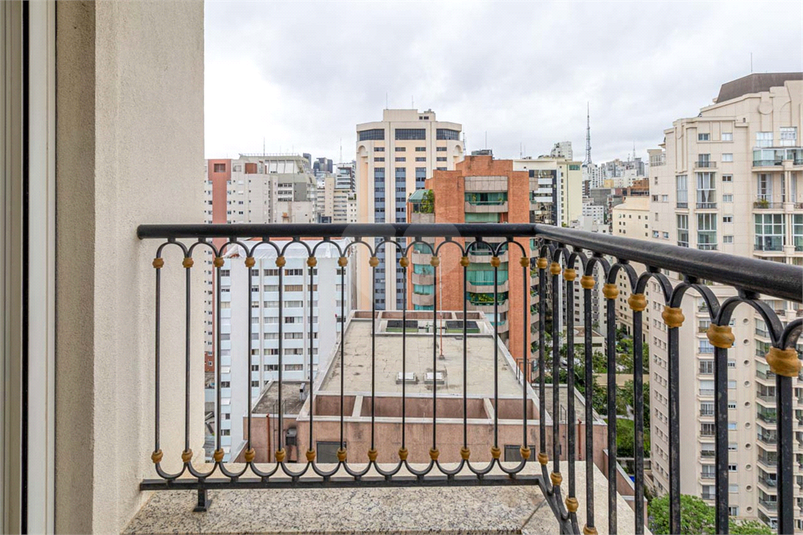 Foto REO615450