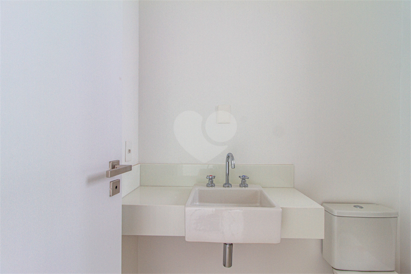 Foto REO615890