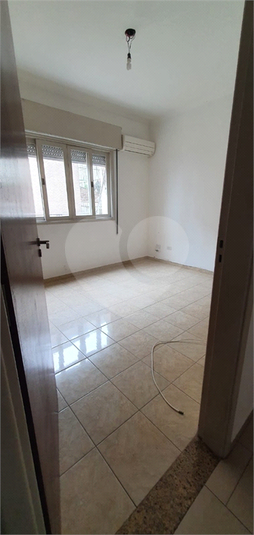 Venda Apartamento Santos Gonzaga REO616495 37