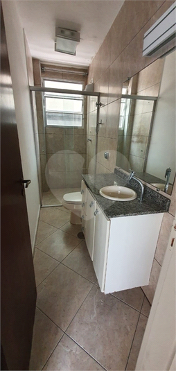 Venda Apartamento Santos Gonzaga REO616495 14