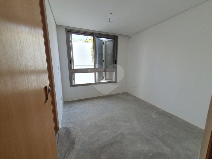 Venda Condomínio São Paulo Alto De Pinheiros REO616598 54