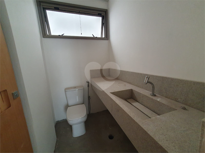 Venda Condomínio São Paulo Alto De Pinheiros REO616598 46