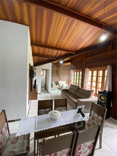 Foto REO616944