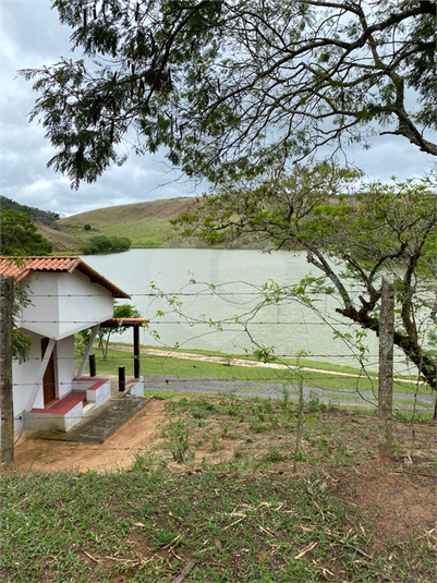 Foto REO616944
