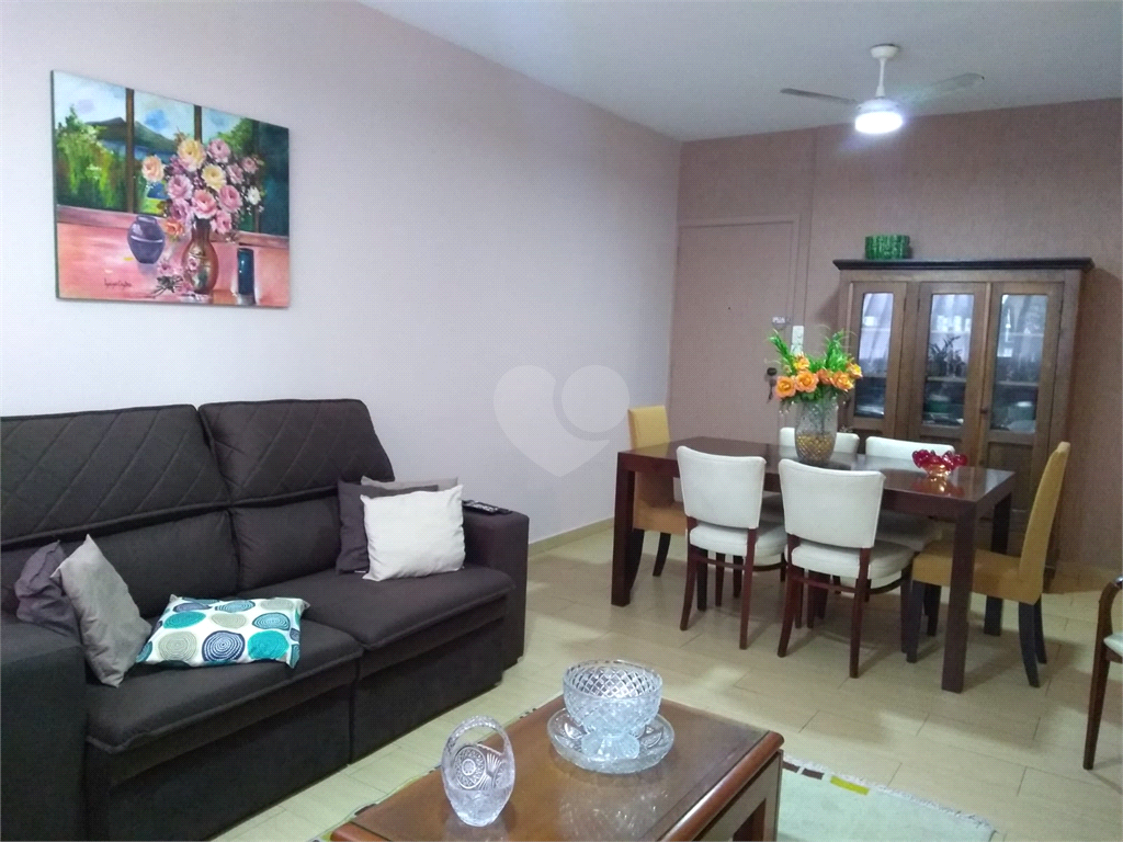 Venda Apartamento Santos Gonzaga REO617231 2