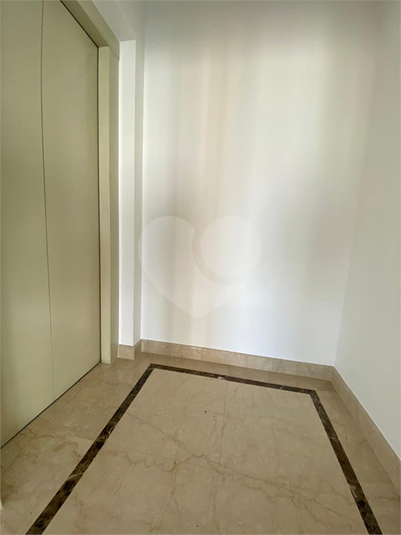 Foto REO617419