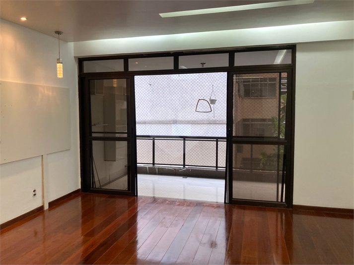 Venda Apartamento Rio De Janeiro Tijuca REO617538 2