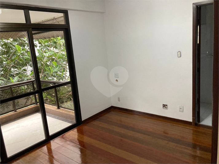 Venda Apartamento Rio De Janeiro Tijuca REO617538 3