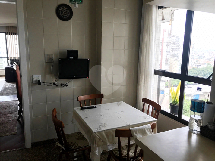 Venda Apartamento São Paulo Santana REO617893 16