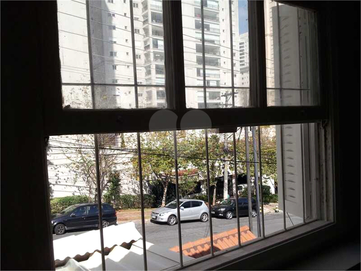 Foto REO6184