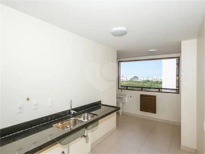 Foto REO618931