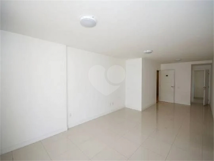 Foto REO618931