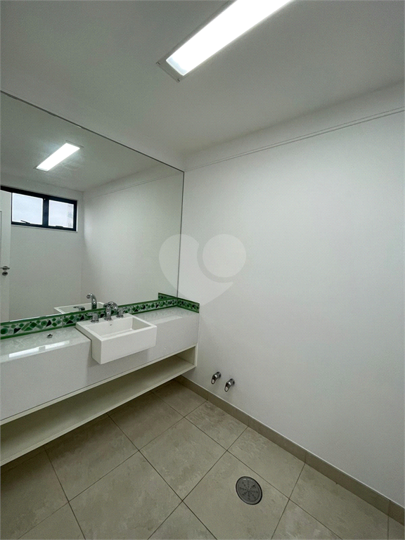 Foto REO619462