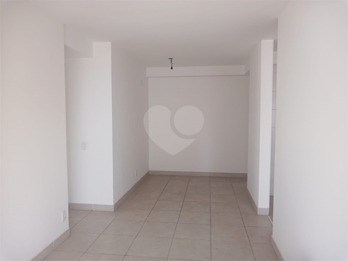 Venda Apartamento Rio De Janeiro Anil REO619917 4