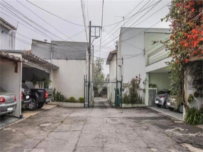 Venda Casa de vila São Paulo Planalto Paulista REO620182 34