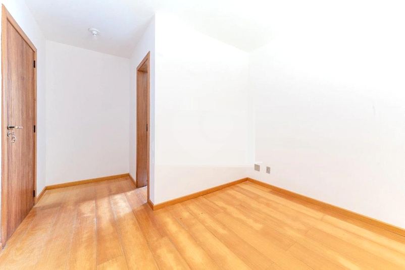 Foto REO620258