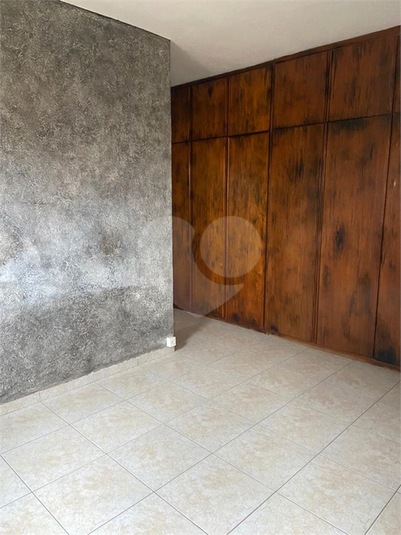 Foto REO620445