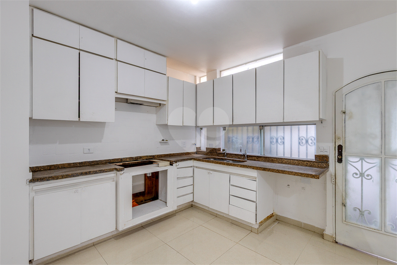 Foto REO620533