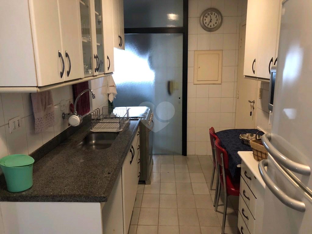 Venda Apartamento São Paulo Cerqueira César REO620720 26