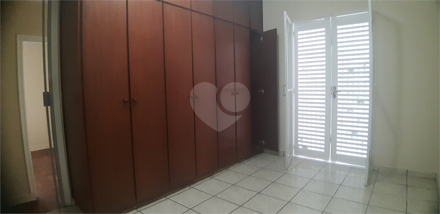 Foto REO620860