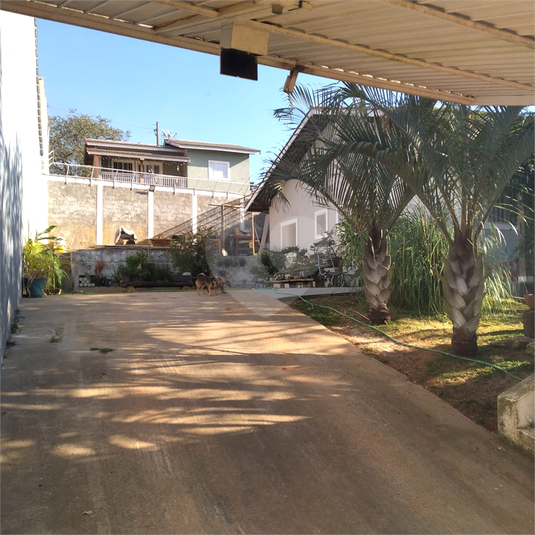 Foto REO621150