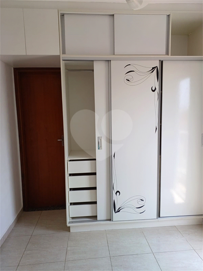 Foto REO621287